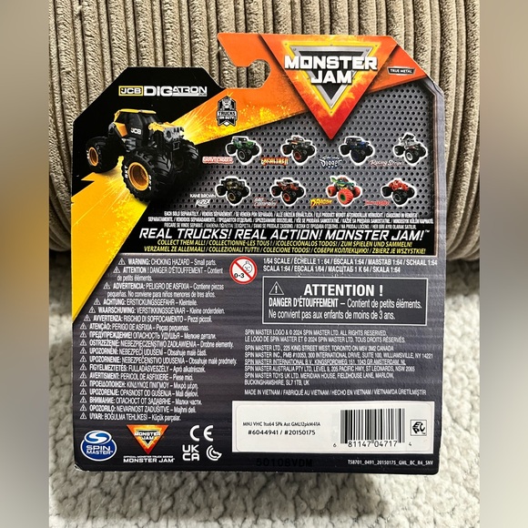 Monster Jam JCB Digatron - Picture 2 of 6